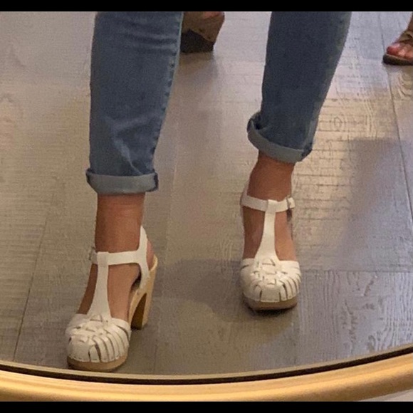 Swedish Hasbeens White Clogs - Picture 4 of 7